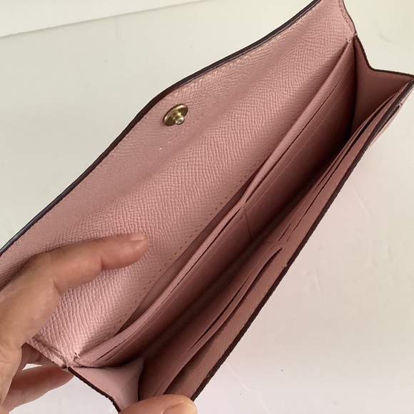Coach Pink Wallet - Picture 4 of 6